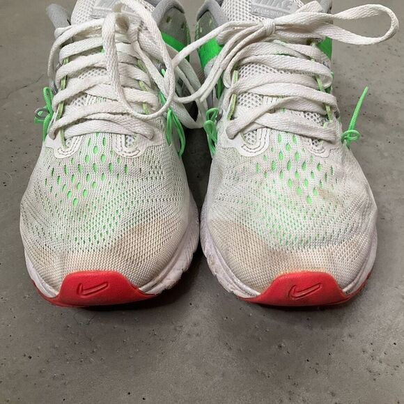 Nike Zoom WinFlo Running Shoes - Picture 5 of 7
